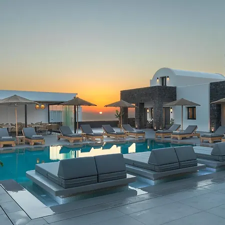 Onyx & Otel Karterados (Santorini)